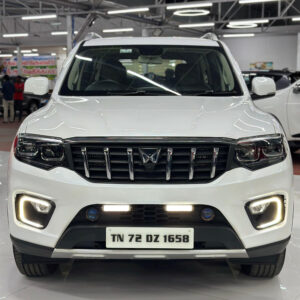 SCORPIO-N 2WD Z8L 7S (TN72DZ1658)